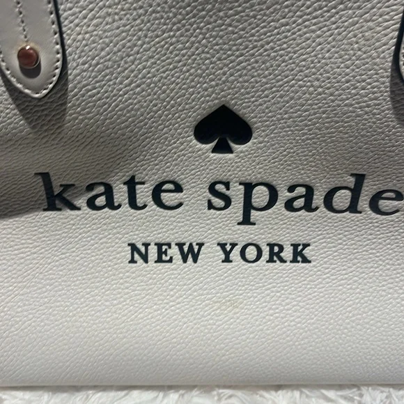 Kate Spade tote - Picture 2 of 14